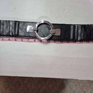 Chicos Vegan Leather Accordian Pleat Belt With Chrome Circular Ring and Buckle.